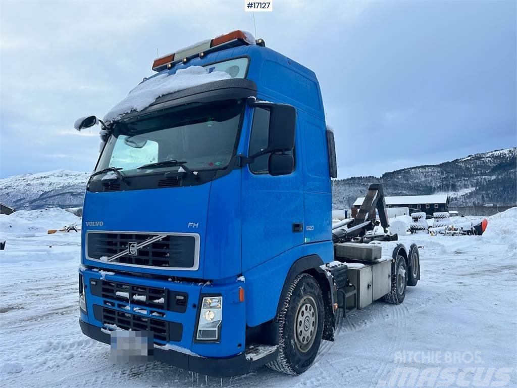 Volvo FH520 6x2 hook truck. Horgos rakodó teherautók