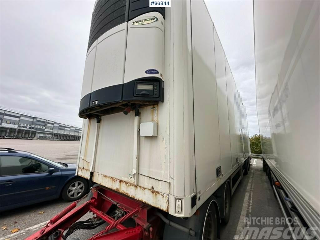 Ekeri L/L-5 refrigerated trailer with openable side & re Hűtős