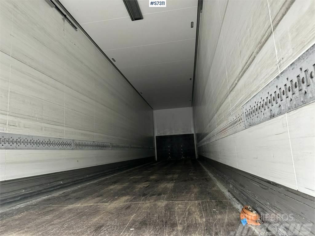 Schmitz Cargobull Box trailer with roller shutter Egyéb pótkocsik