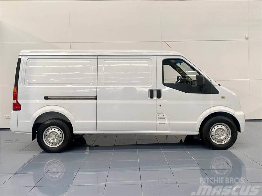 DFSK Serie C Pick Up Model C35 Van - Transporterek