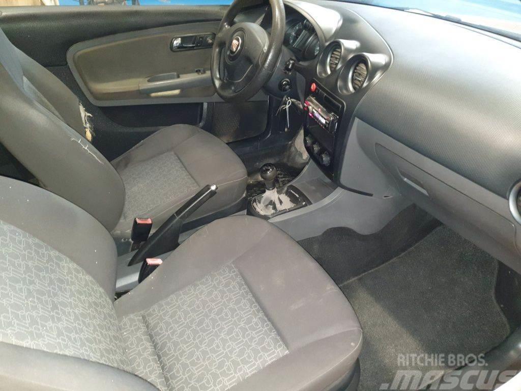 Seat Ibiza Comercial 1.4TDI Transporterek