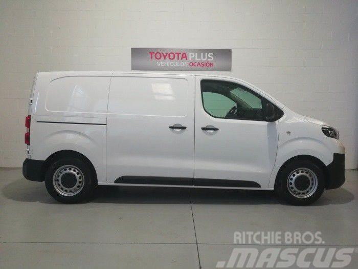 Toyota Proace Van Media 1.6D Business 115 Transporterek