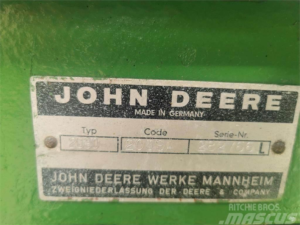 John Deere 2030 Traktorok