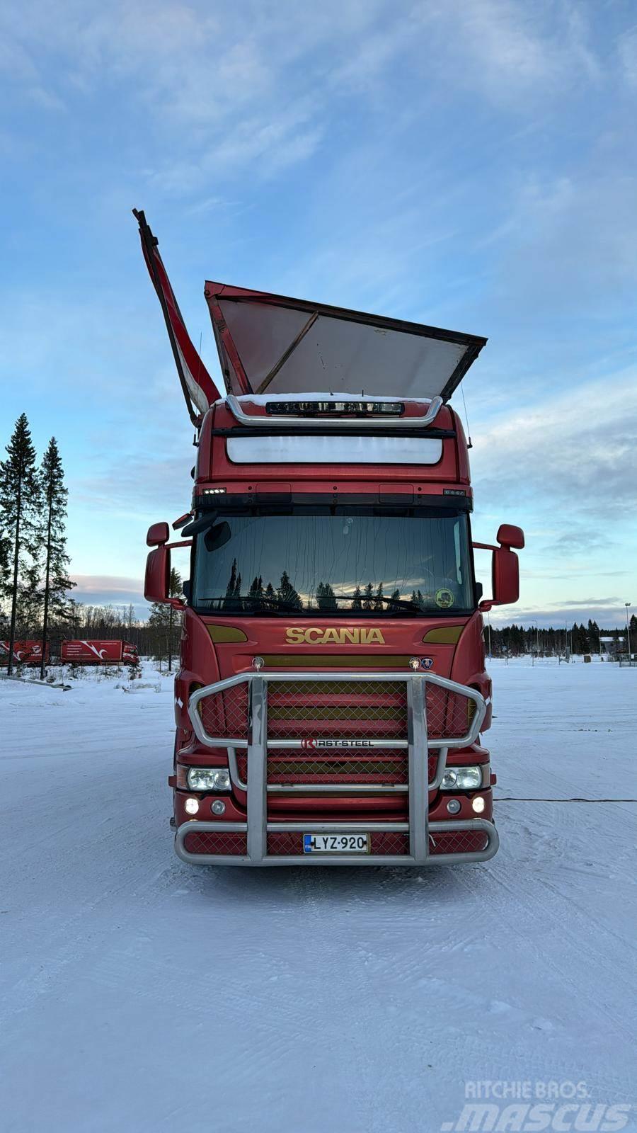 Scania R560 Deszkaszállító teherautók