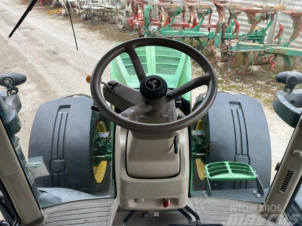 John Deere 7230 R Traktorok