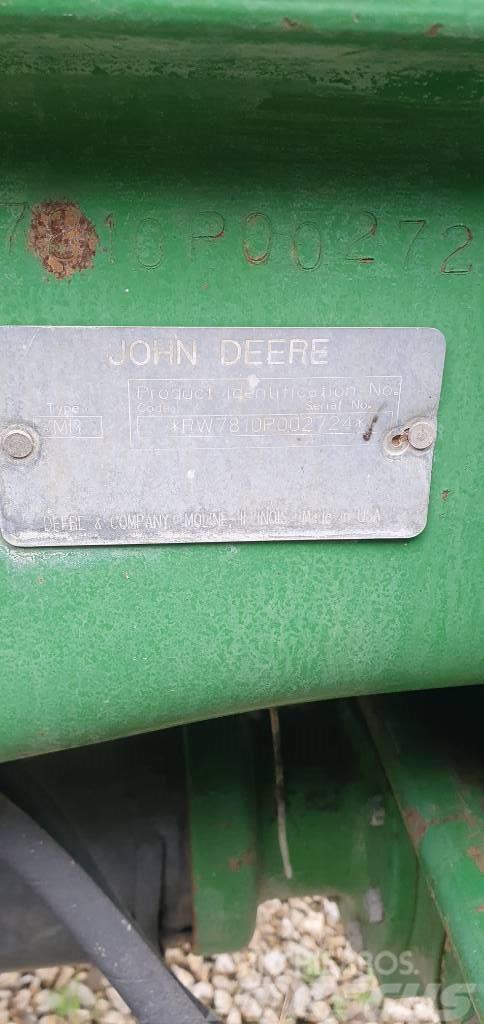 John Deere 7810 Traktorok