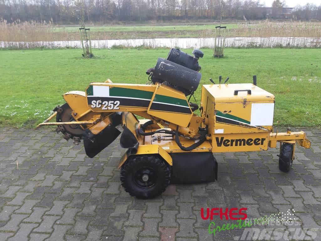 Vermeer SC 252 Erdészeti bozótirtó