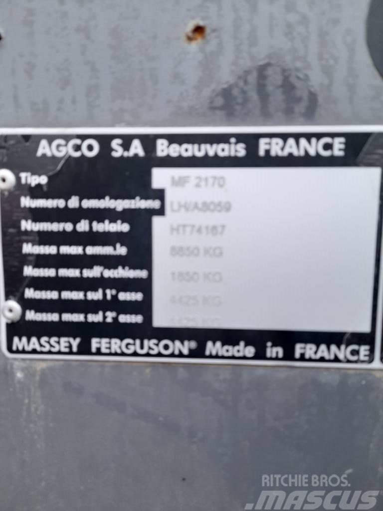 Massey Ferguson 2170 Szögletes bálázók