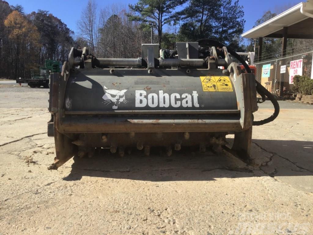 Bobcat 40PSL Betonsimító felszerelések