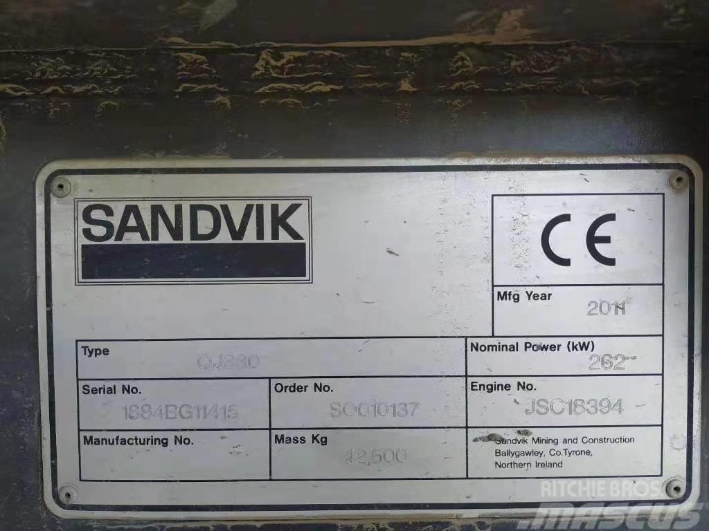 Sandvik QJ330 Mobil törőgépek
