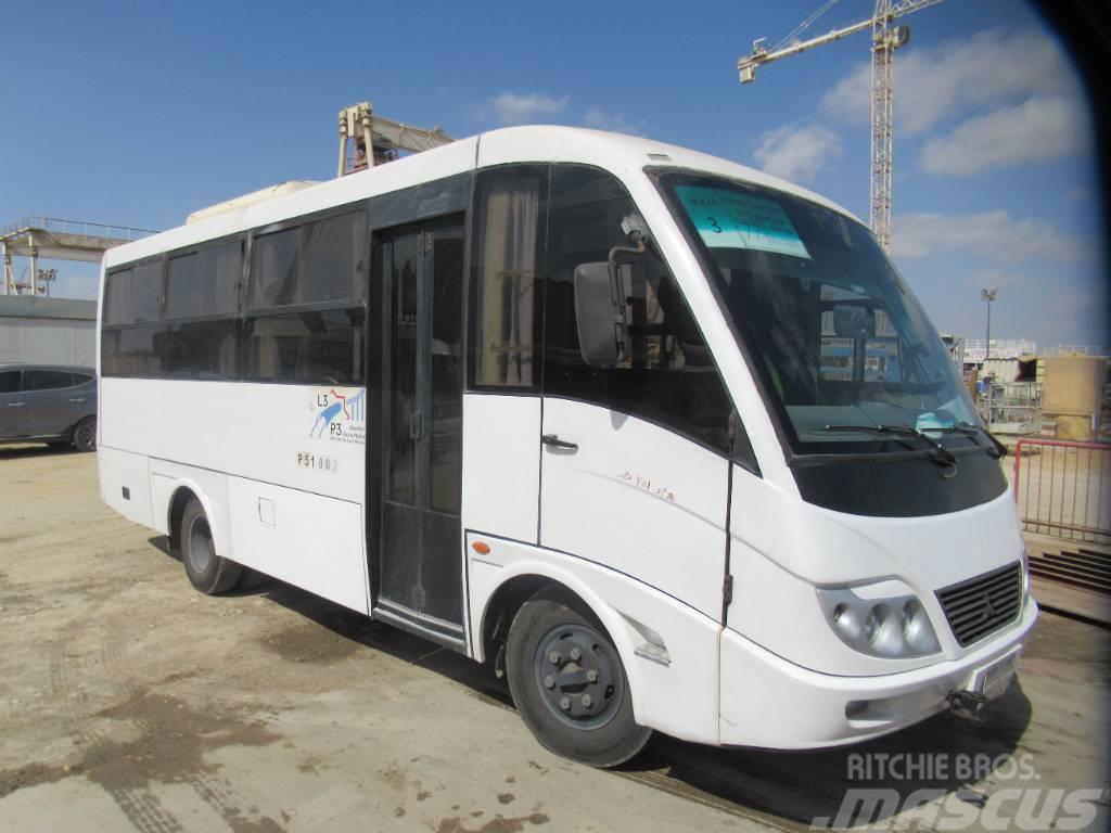 Mitsubishi BUS NEW CRUISER Kirándulóbuszok
