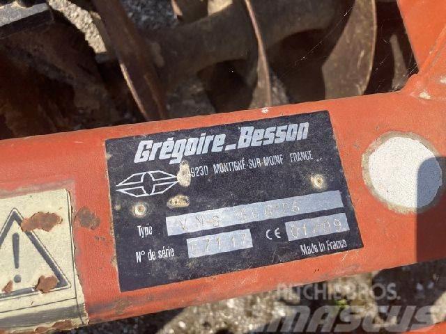 Gregoire Besson VNS 666/26 Gyökérzöldség kultivátorok