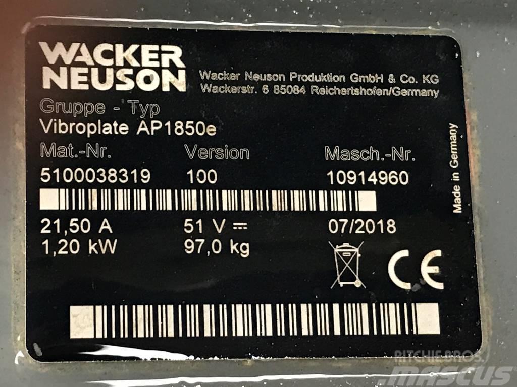 Wacker Neuson AP1850e Vibrátorok