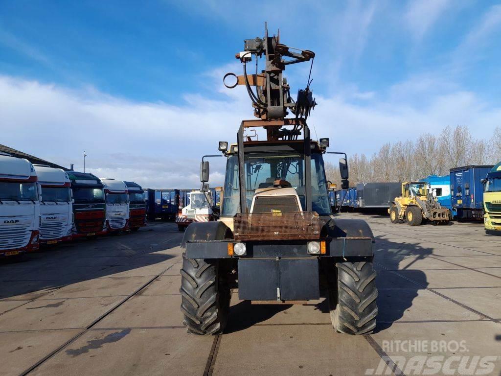 JCB HMV 155T-65 HMV 155T-65 FASTRAC 4X4 Traktorok