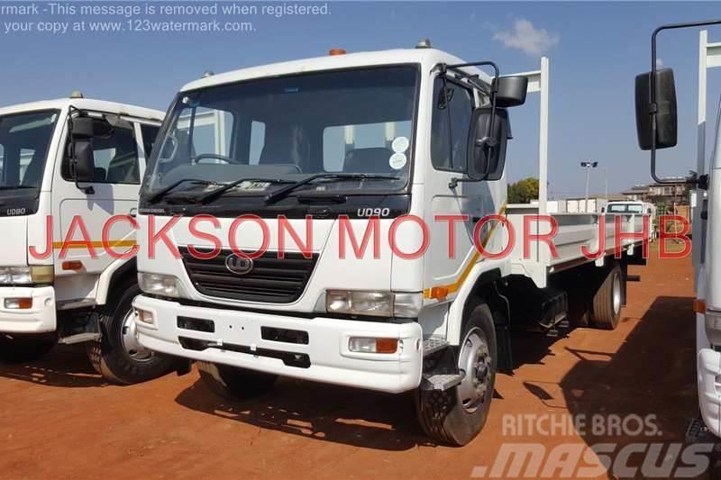 Nissan UD90 WITH NEW 7.500 METRE DROPSIDE BODY Egyéb