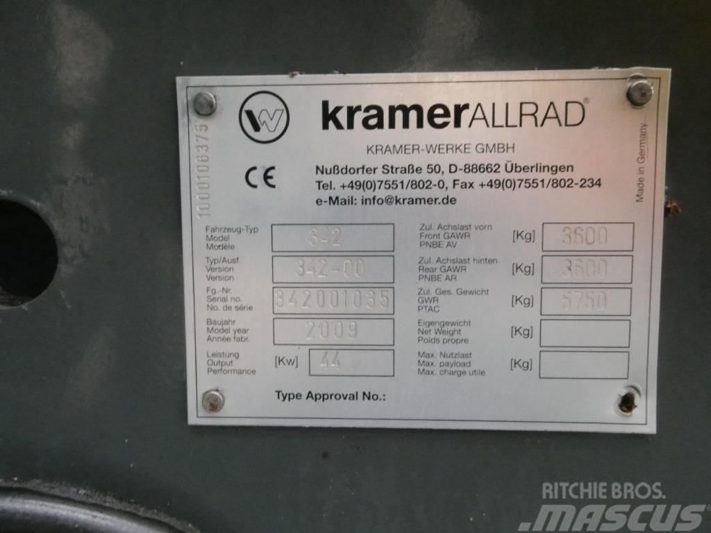 Kramer 380 Gumikerekes homlokrakodók