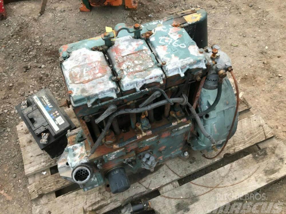 Lister Petter TS3 engine - spares £360 plus vat £432 Egyéb alkatrészek