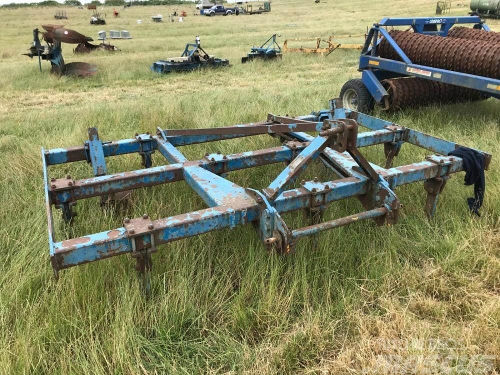 Ransomes 3 metre front mounted tractor cultivator Kultivátorok