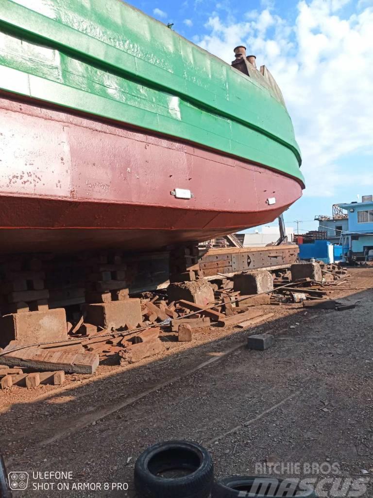 Lima 2400 - Split Barge munkacsónakok/uszályok