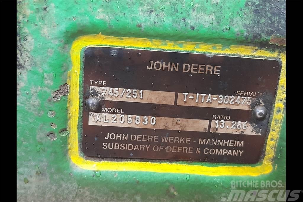 John Deere 6150R Front Axle Váltók