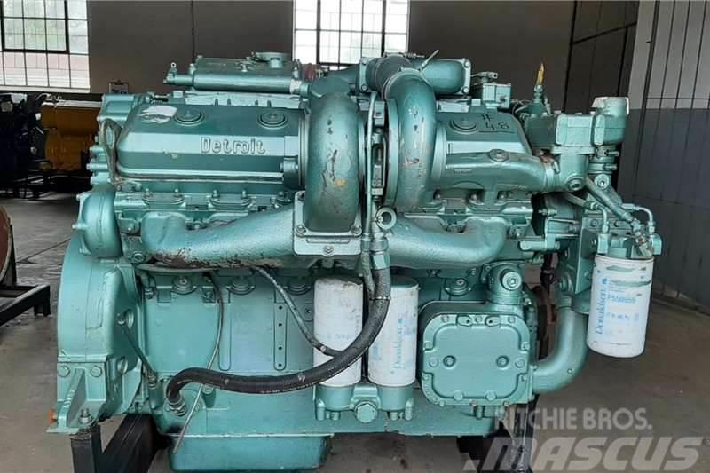 GM Detroit Diesel 12V71 Twin Turbo Engine Egyéb