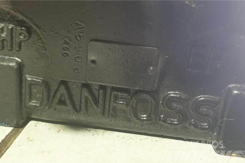 Danfoss Hydraulic Valve Block Egyéb