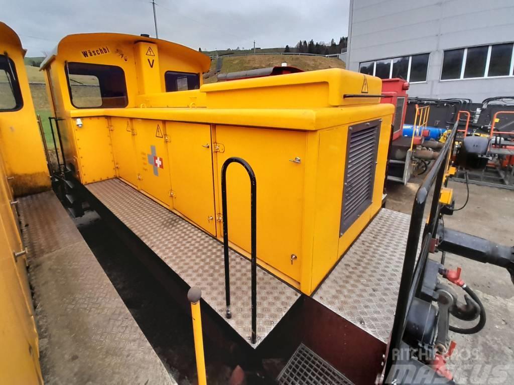 Stadler Fahrzeuge AG EM 3/3 Lokomotive, Rail Vasút karbantartó eszközök