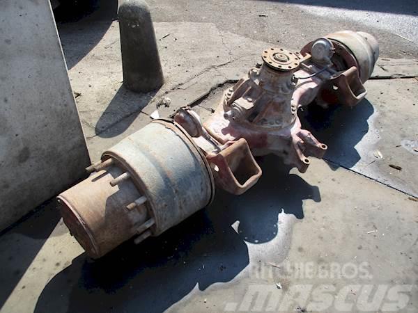 Iveco 2ND AXLE FROM TANDEMSET Tengelyek