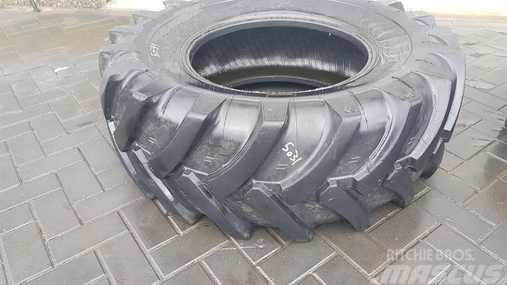 Mitas 17.5L-24 - Tyre/Reifen/Band Gumiabroncsok, kerekek és felnik