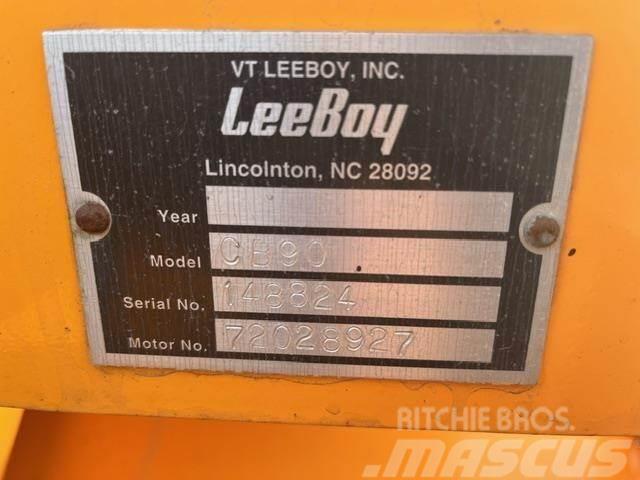 LeeBoy CB90 Úttakarító gépek
