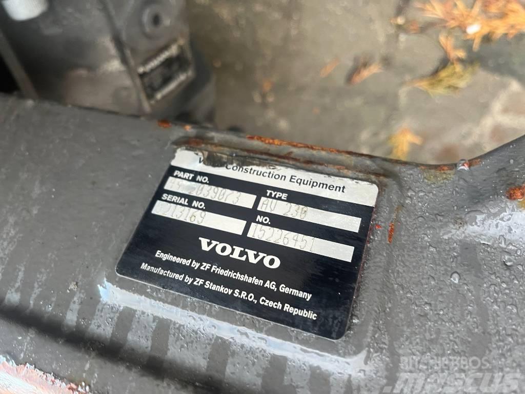 Volvo L 30 G Tengelyek