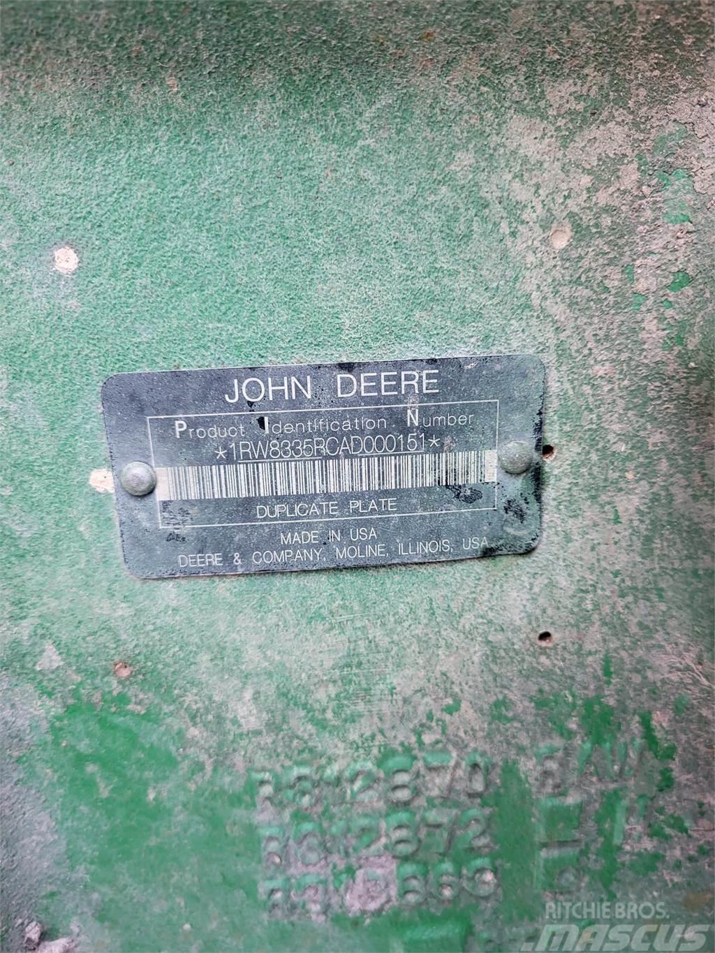 John Deere 8335R Traktorok