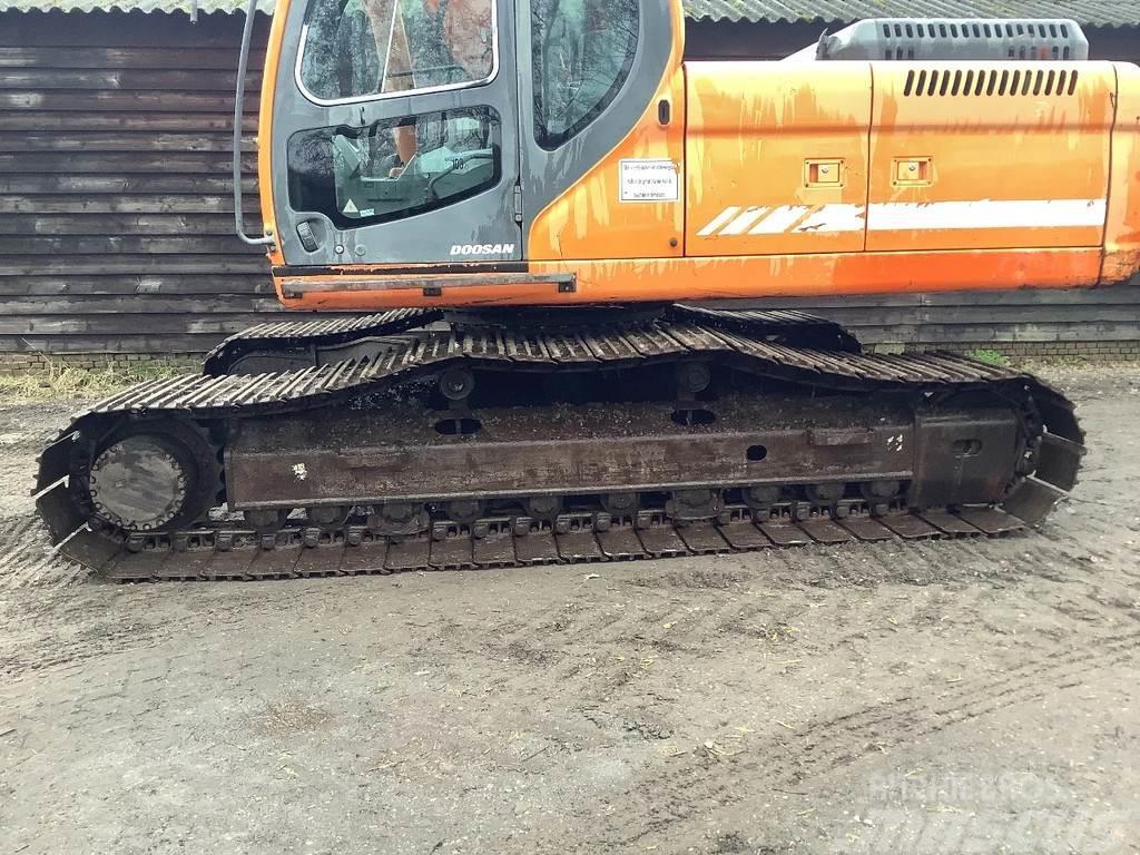 Doosan DX 255 LC Rupskaan excavator Caterpillar Volvo Lánctalpas kotrók