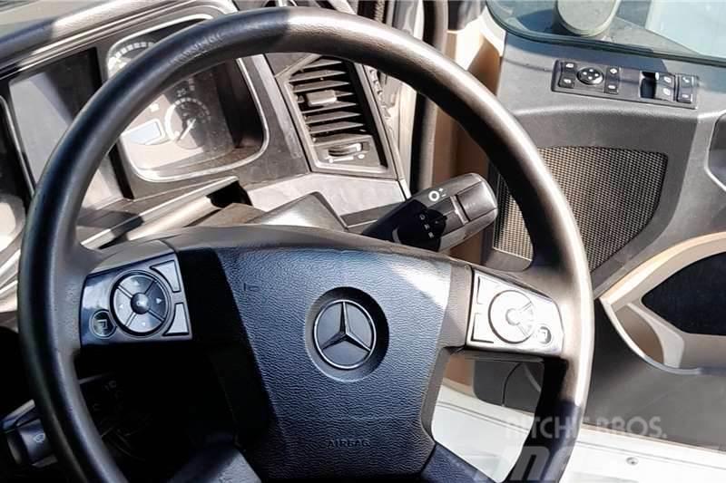 Mercedes-Benz Astros 2645LS Egyéb