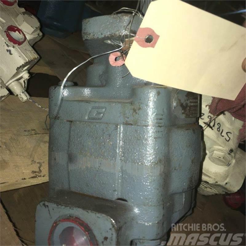 Parker Auxiliary Pump with HI Pressure Seal Fúró berendezés, tartozékok és alkatrészek