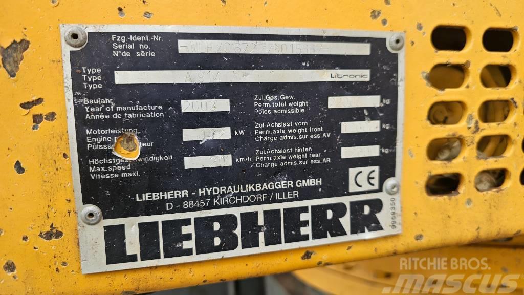 Liebherr A914 litronic Gumikerekes kotrók