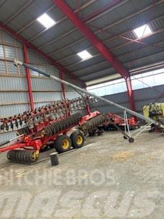 Kongskilde Kornkanon DGC 152, ca. 8 meter Egyéb mezőgazdasági gépek