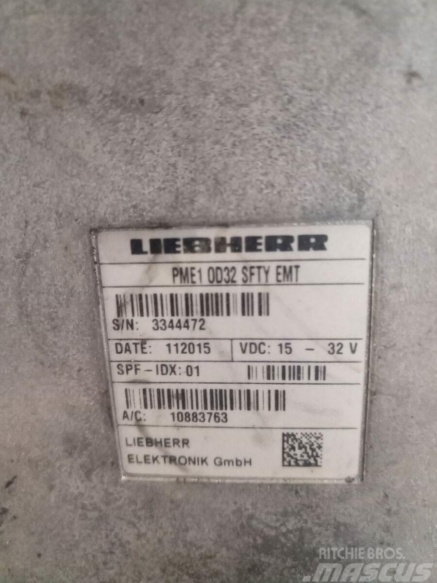 Liebherr R926 LC Elektronika