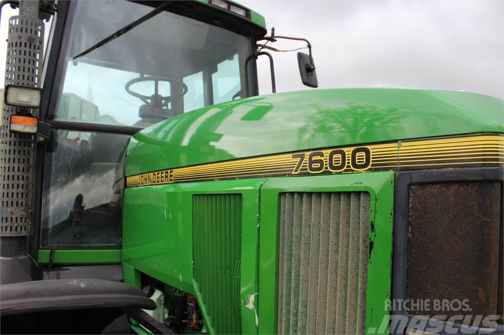 John Deere 7600 Traktorok