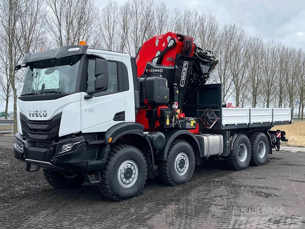 Iveco T-Way AD410T47WH AT Crane Truck Terepdaruk
