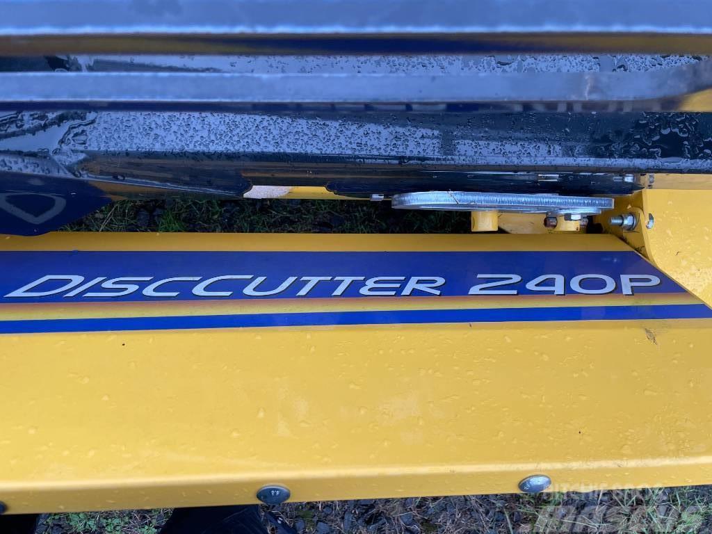 New Holland DiscCutter 240P, Prissänkt! Öntöző Kaszák