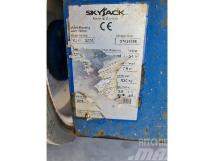 SkyJack SJIII-3226 Ollós emelők