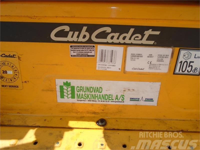 Cub Cadet Z1 L122cm - 2019 - 480 Timer Kompakt traktorok