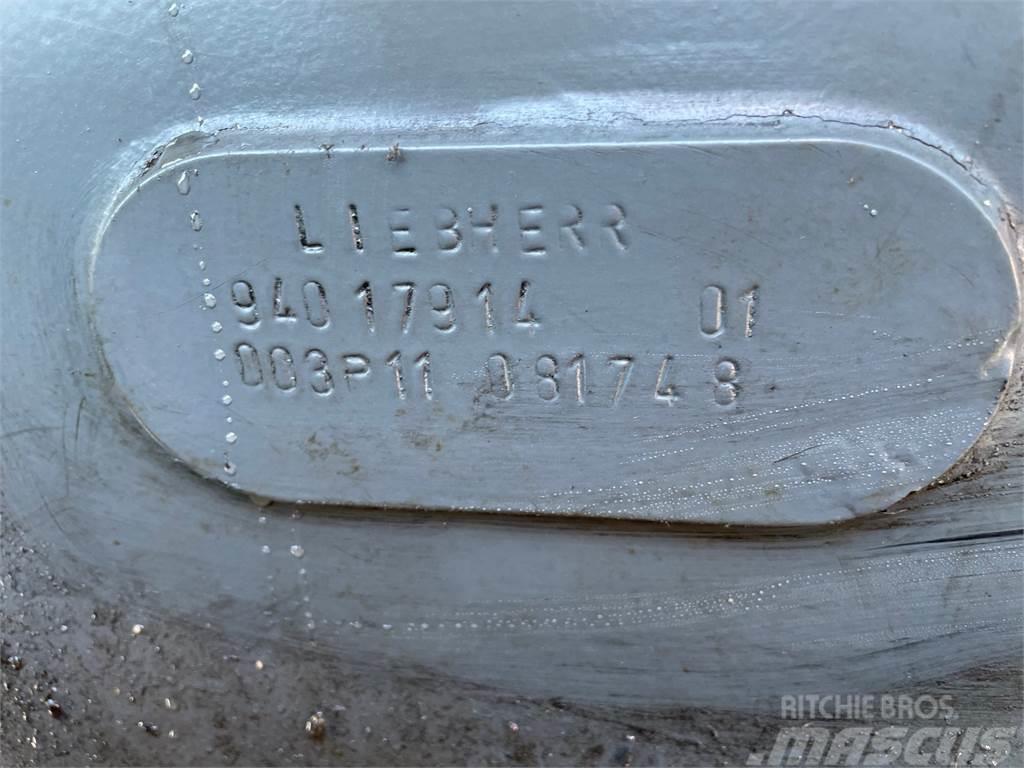 Liebherr A914 gravemaskine til ophug Lánctalpas kotrók