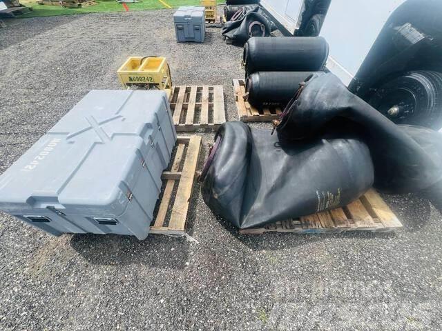  Refueling Pump & Assorted Collapsible Fabric Fuel  Tartályos pótkocsik