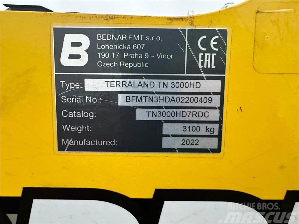 Bednar TERRALAND TN 3000 Talajlazító ekék