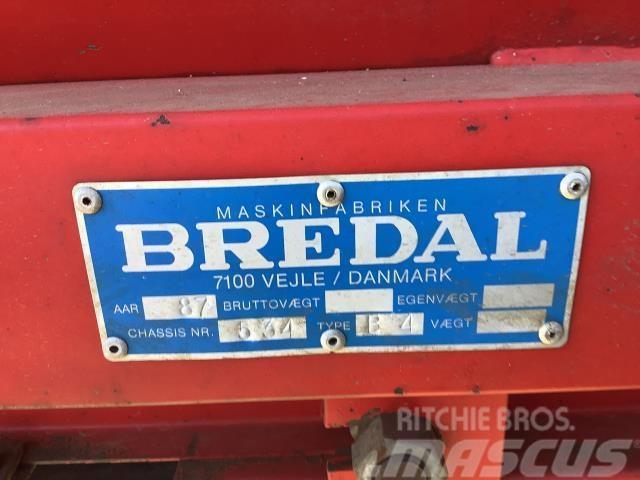 Bredal B 4 Műtrágyaszórók
