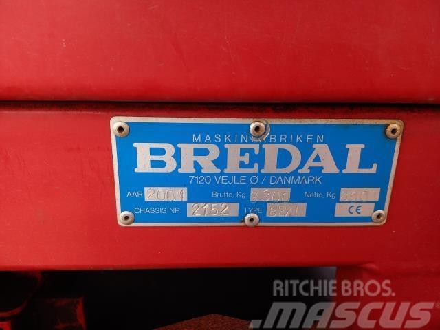 Bredal B2XL Trágyaszóró