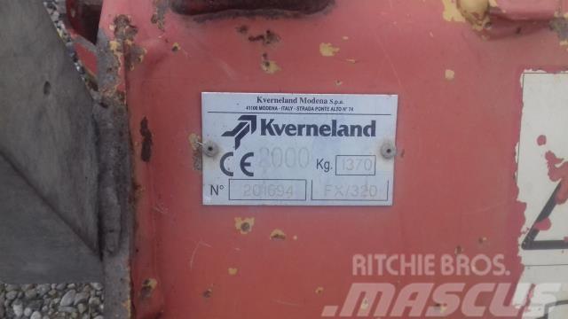 Kverneland FX 320 Kaszák