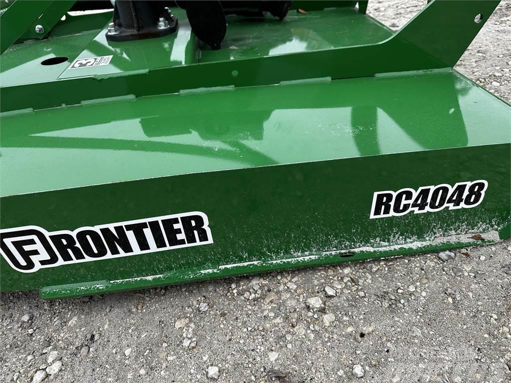 Frontier RC4048 Bála aprító, vágó, csomagoló